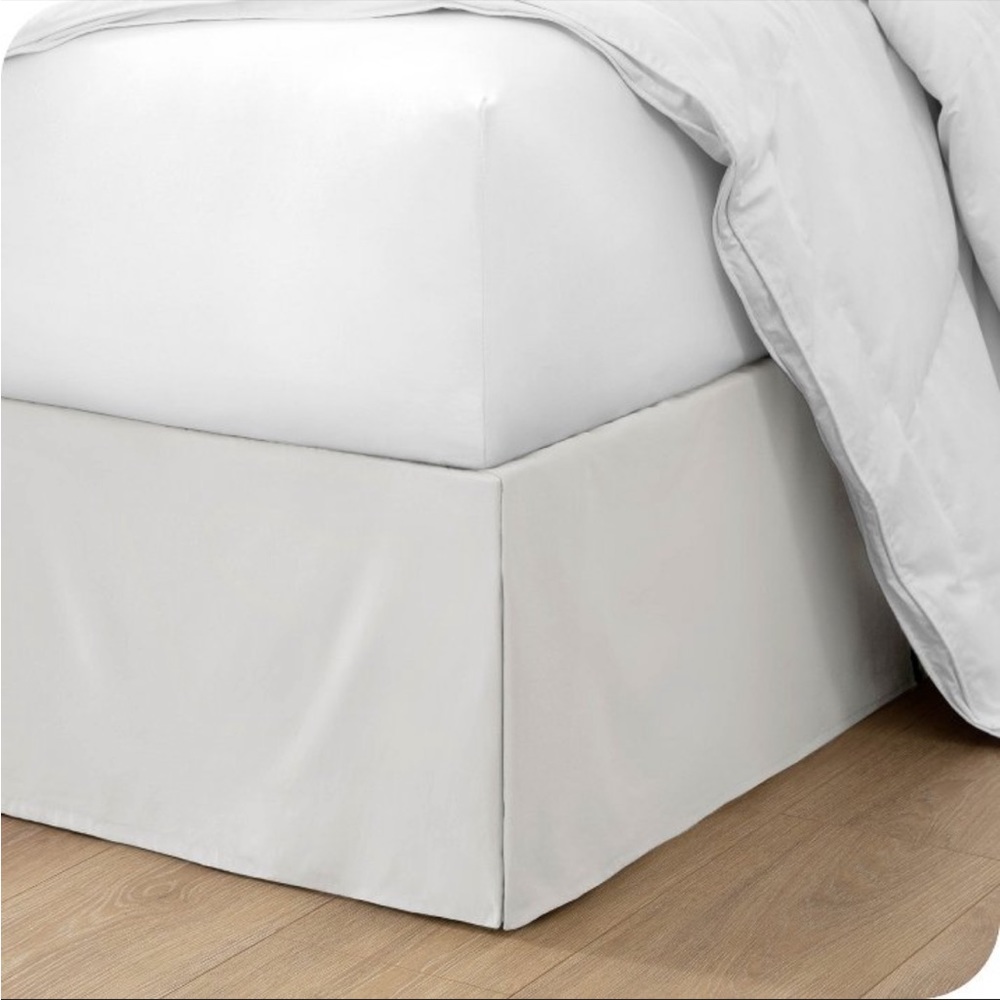 New Tailored 15 inch Microfiber Warm White Queen Bed Skirt by Bare Home